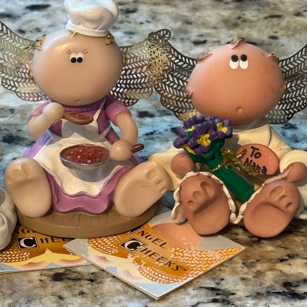 Angel Figurine Trio with Accessories - Picture 3 of 4